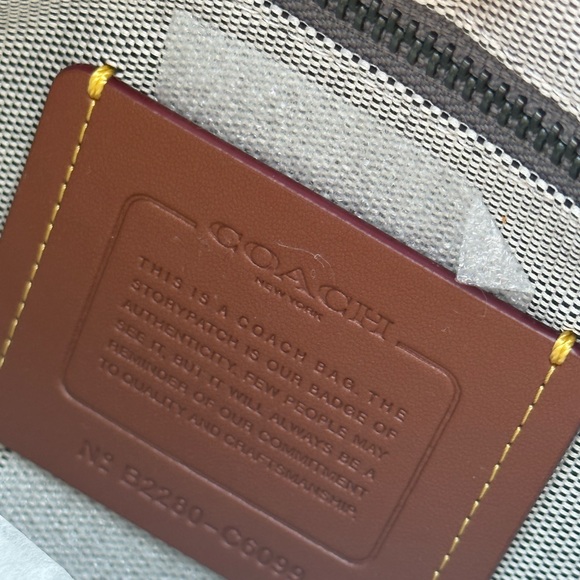 Coach Rogue Brief, Leather. New Without Tag, Includes Dust Bag. - Picture 10 of 13